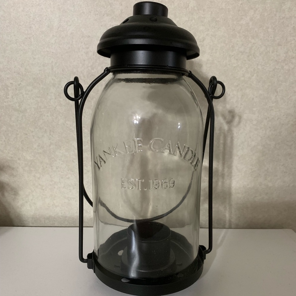 Yankee Candle Lantern Decor
